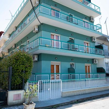 Amelies Apartments Paralia Katerinis Exterior photo