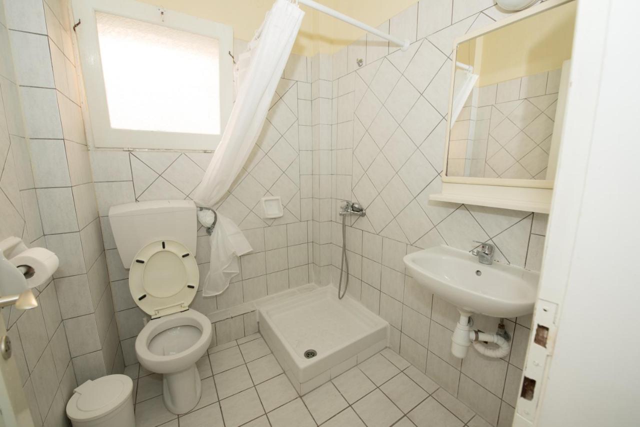 Amelies Apartments Paralia Katerinis Exterior photo