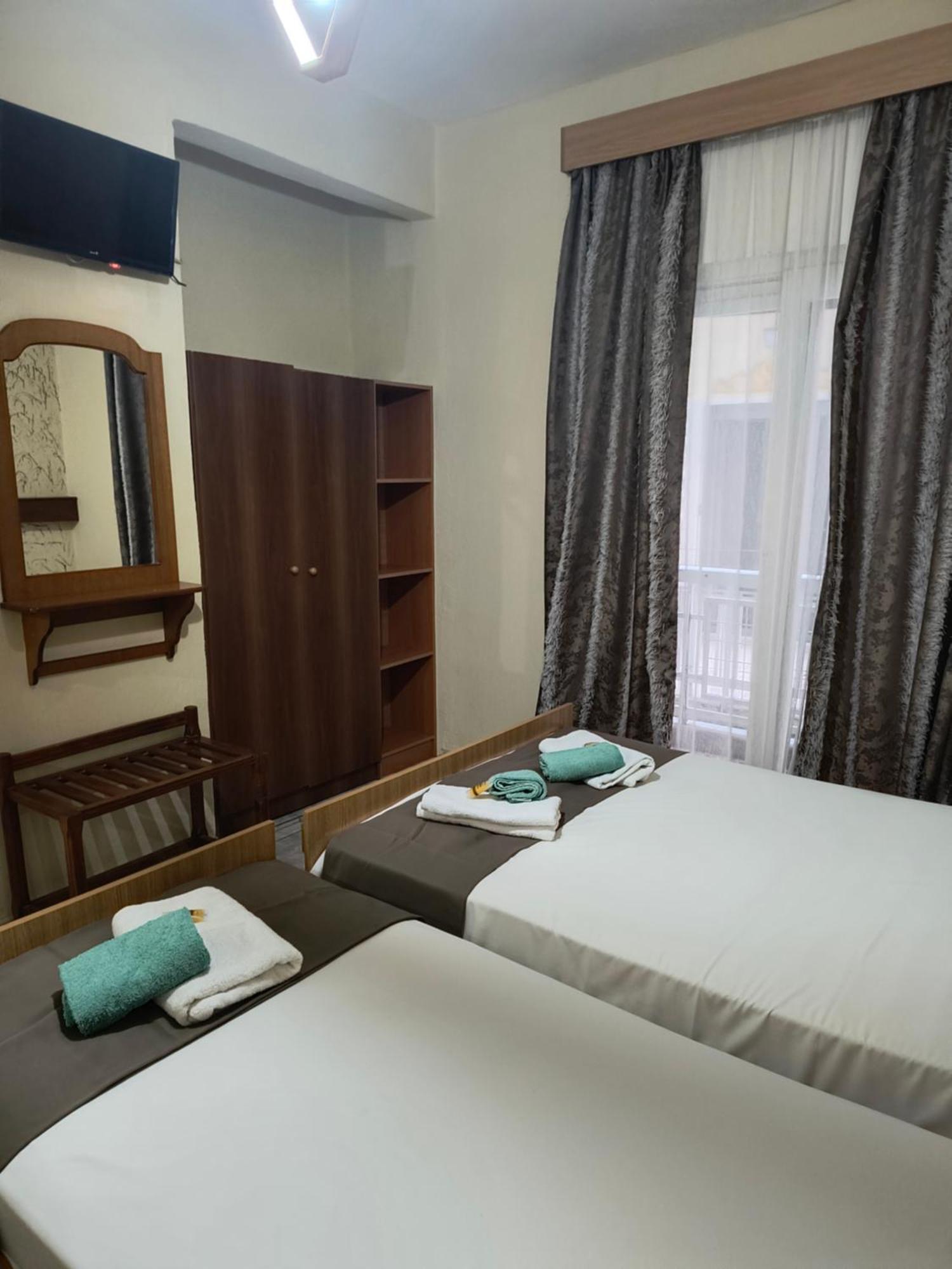 Amelies Apartments Paralia Katerinis Exterior photo